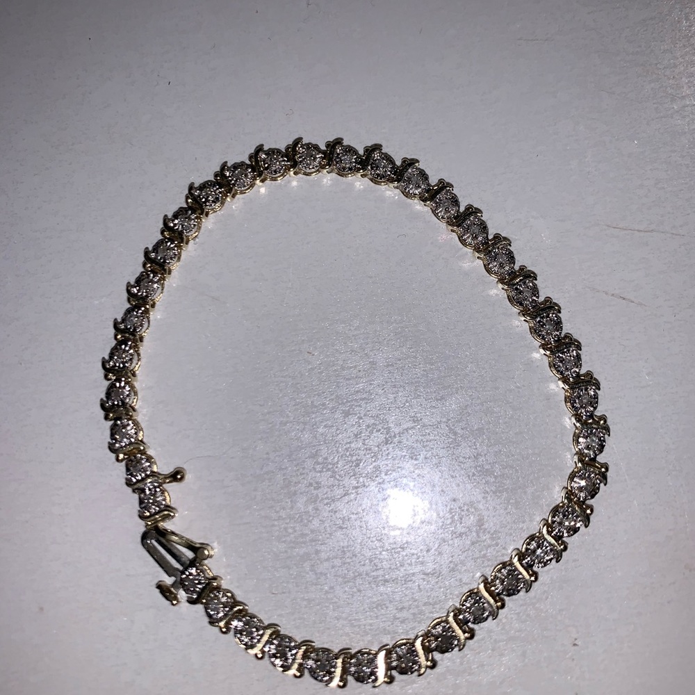 REAL 10k Gold & small diamonds tennis bracelet